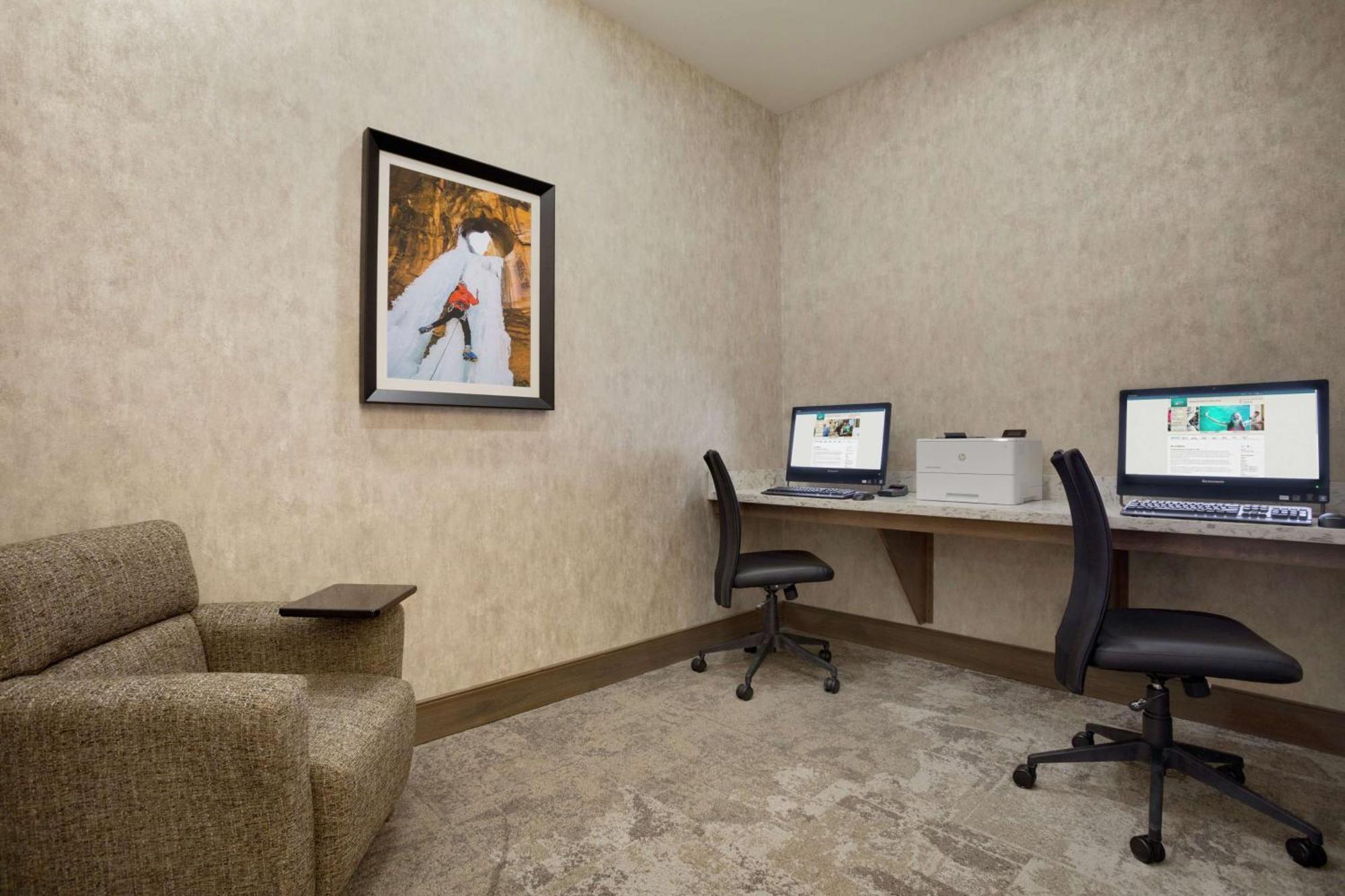 Homewood Suites By Hilton Моуаб Екстериор снимка
